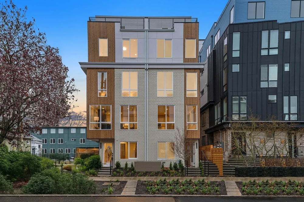 Represented Listing | Seattle, WA | $962,000